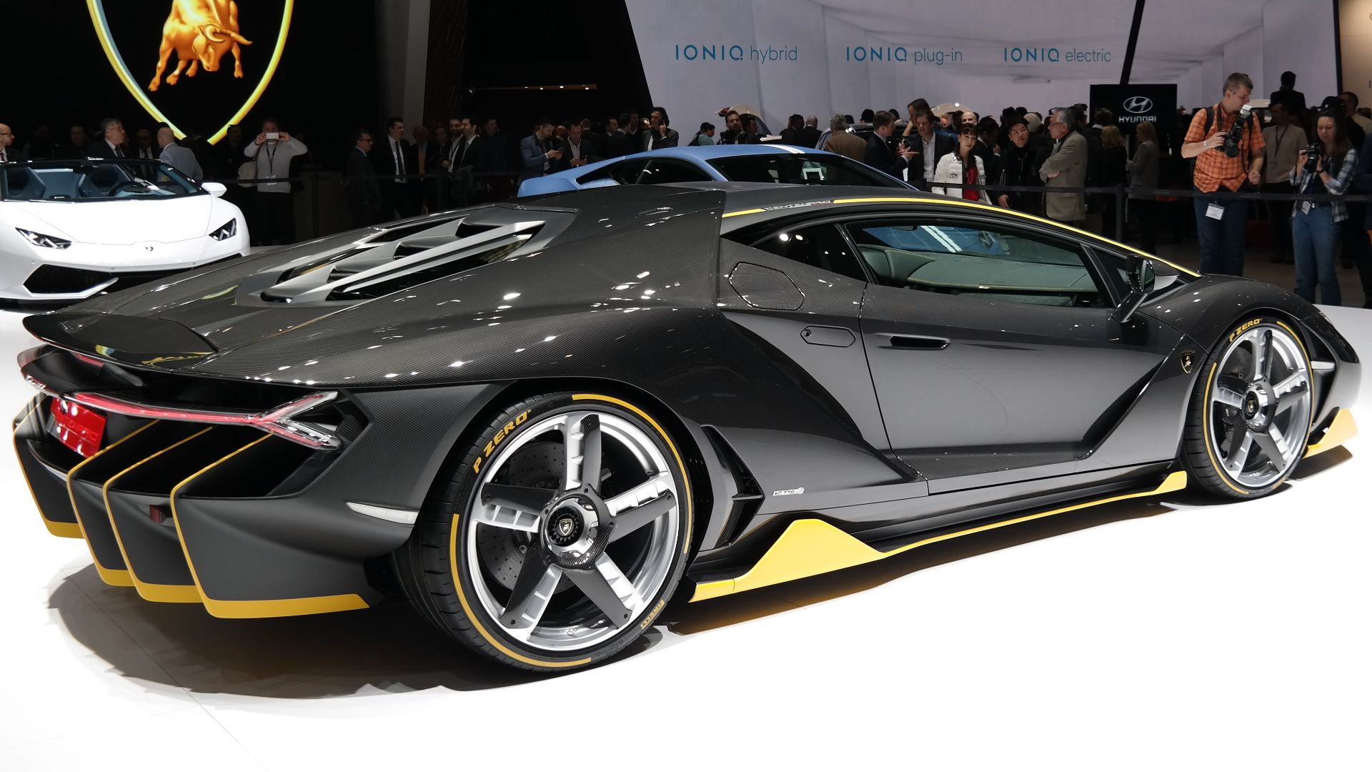 File:2016-03-01 Geneva Motor Show 0802.JPG