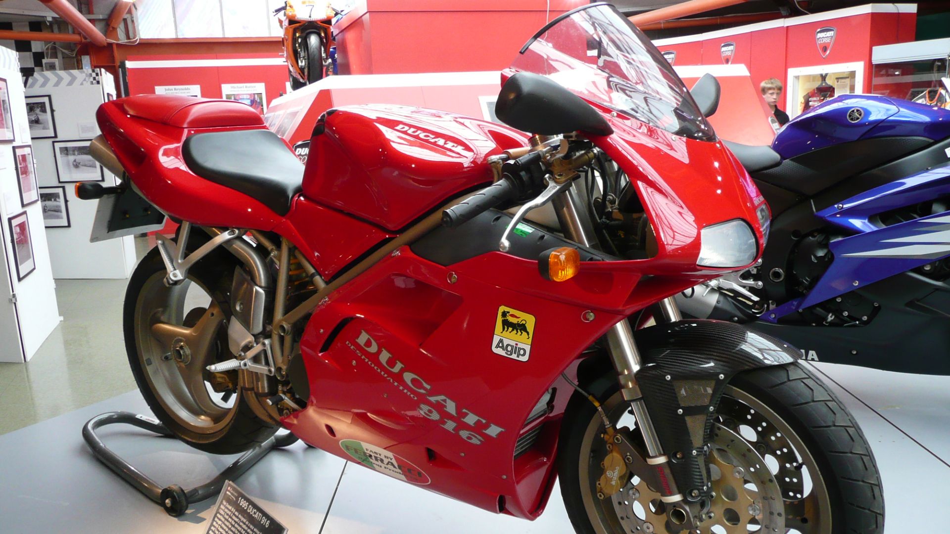 File:Ducati 916.JPG