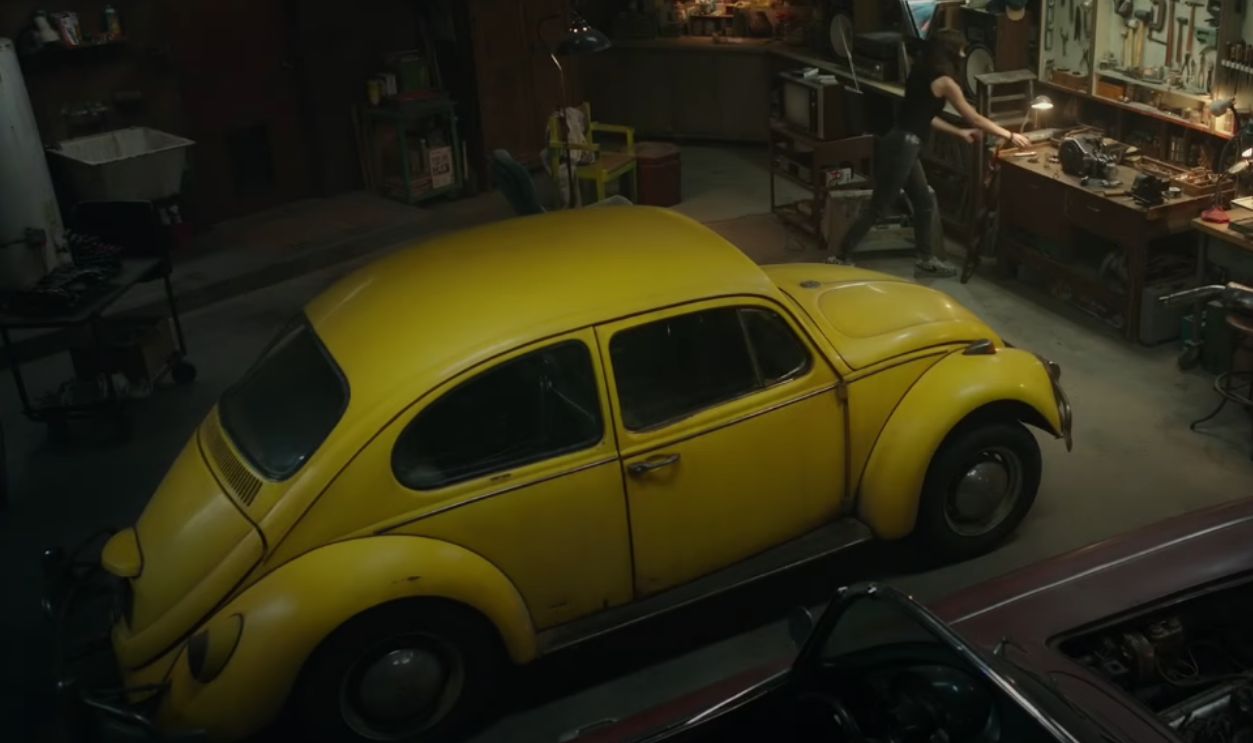 Screenshot from Bumblebee (2018)
