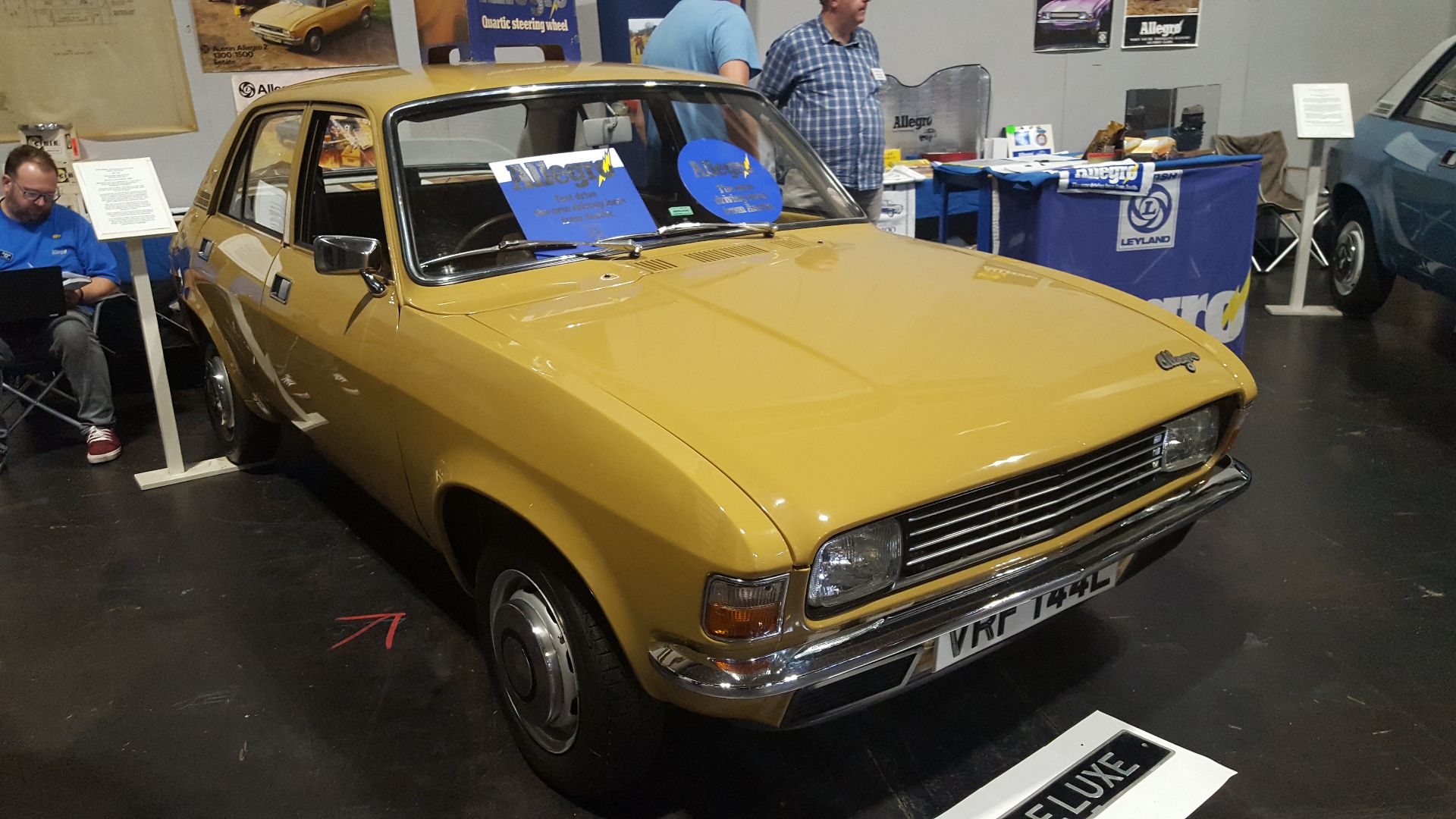 File:1973 Austin Allegro 1300 DL (40054690700).jpg