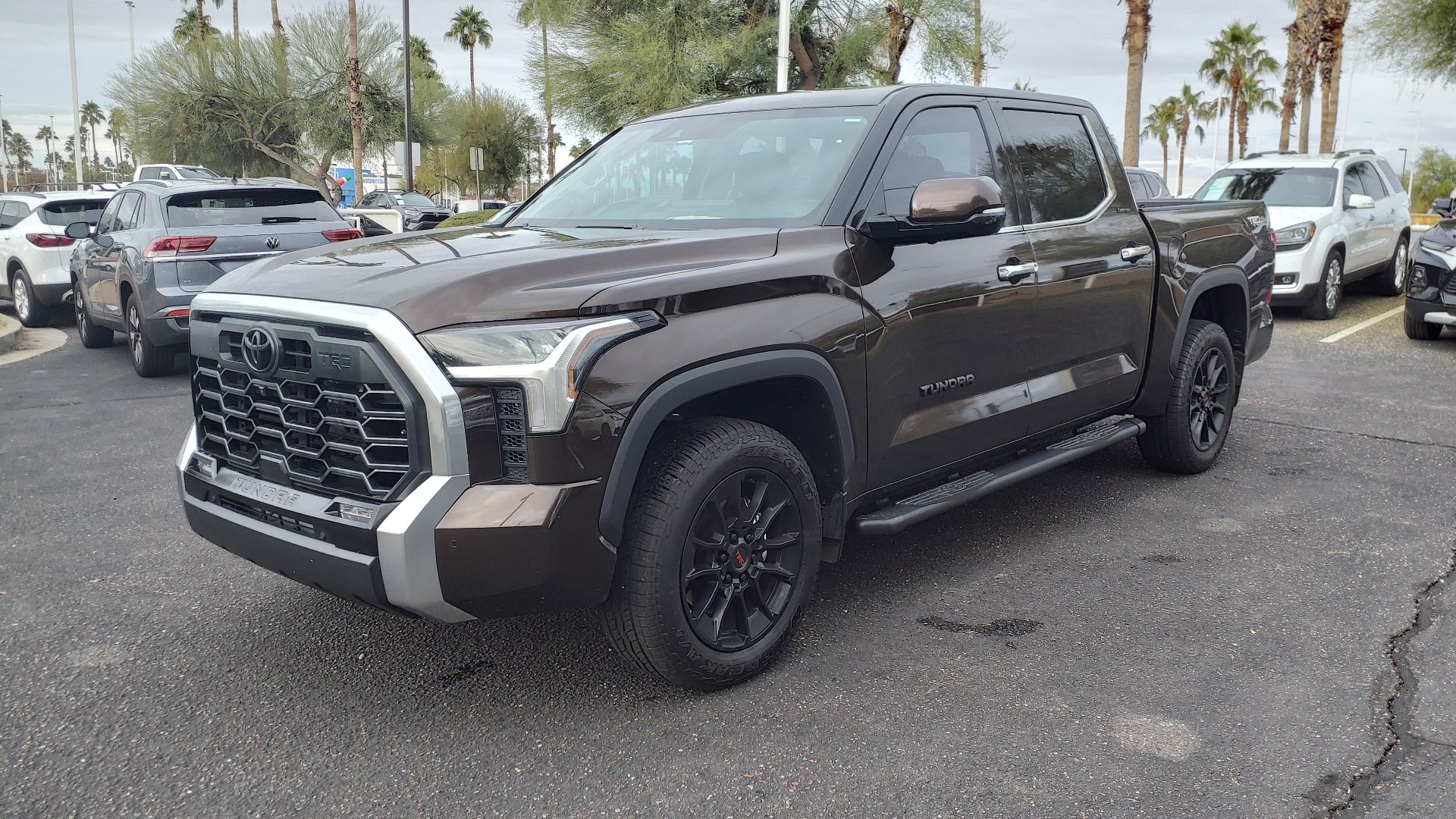 File:22 Toyota Tundra Limited.jpg