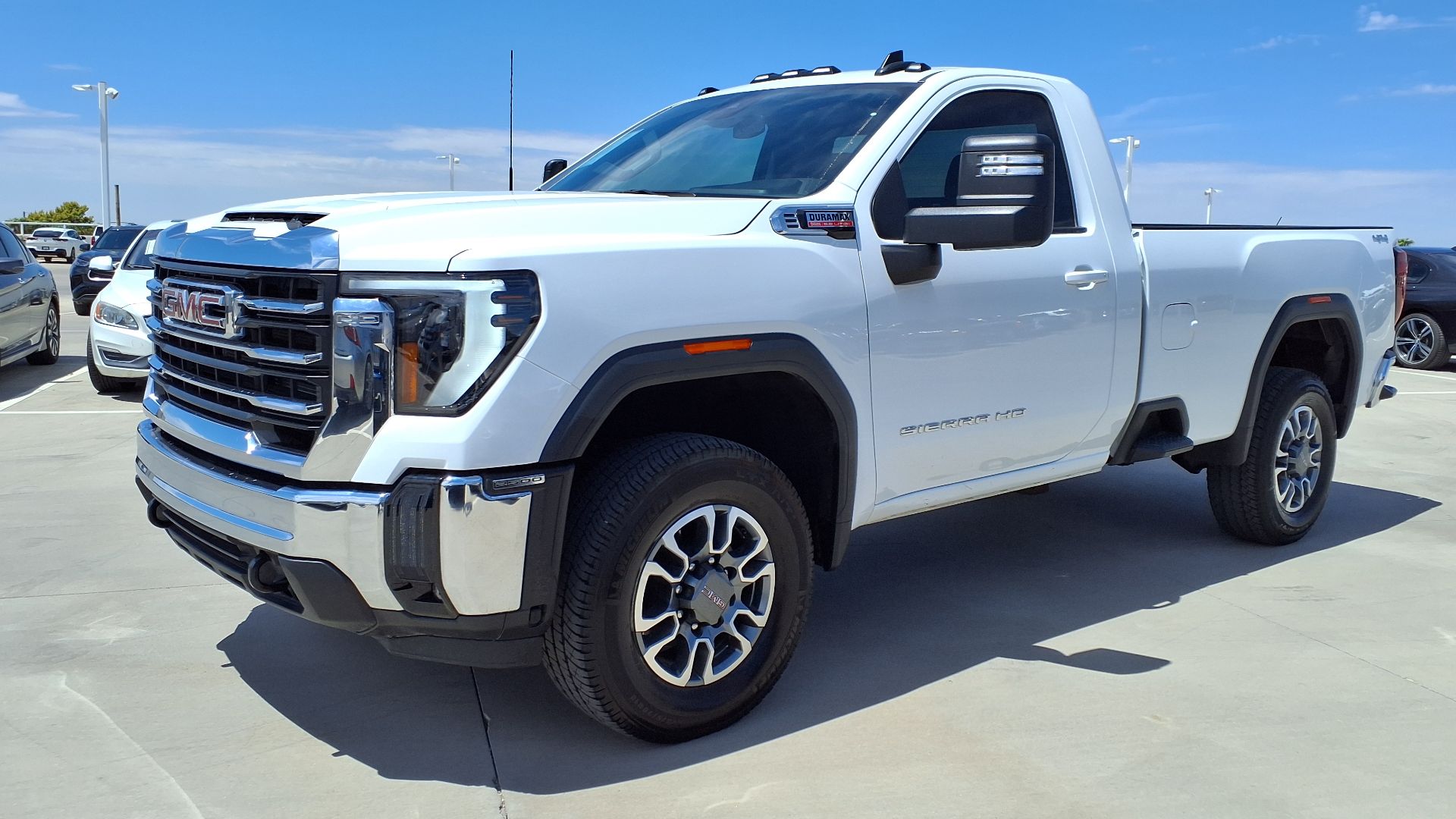 File:24 GMC Sierra 2500HD SLE.jpg