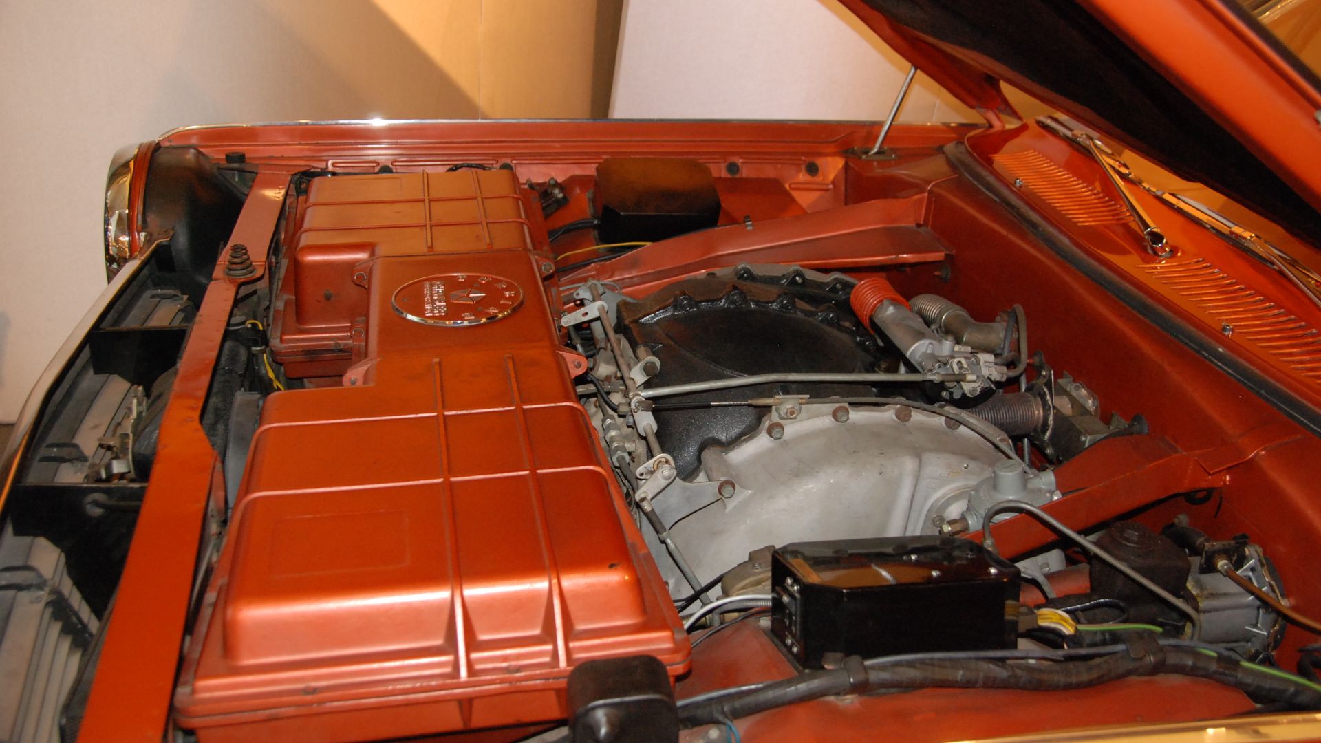 File:Chrysler Turbine Car engine -- Walter P Chrysler Museum 10-23-2010 110 N.jpg