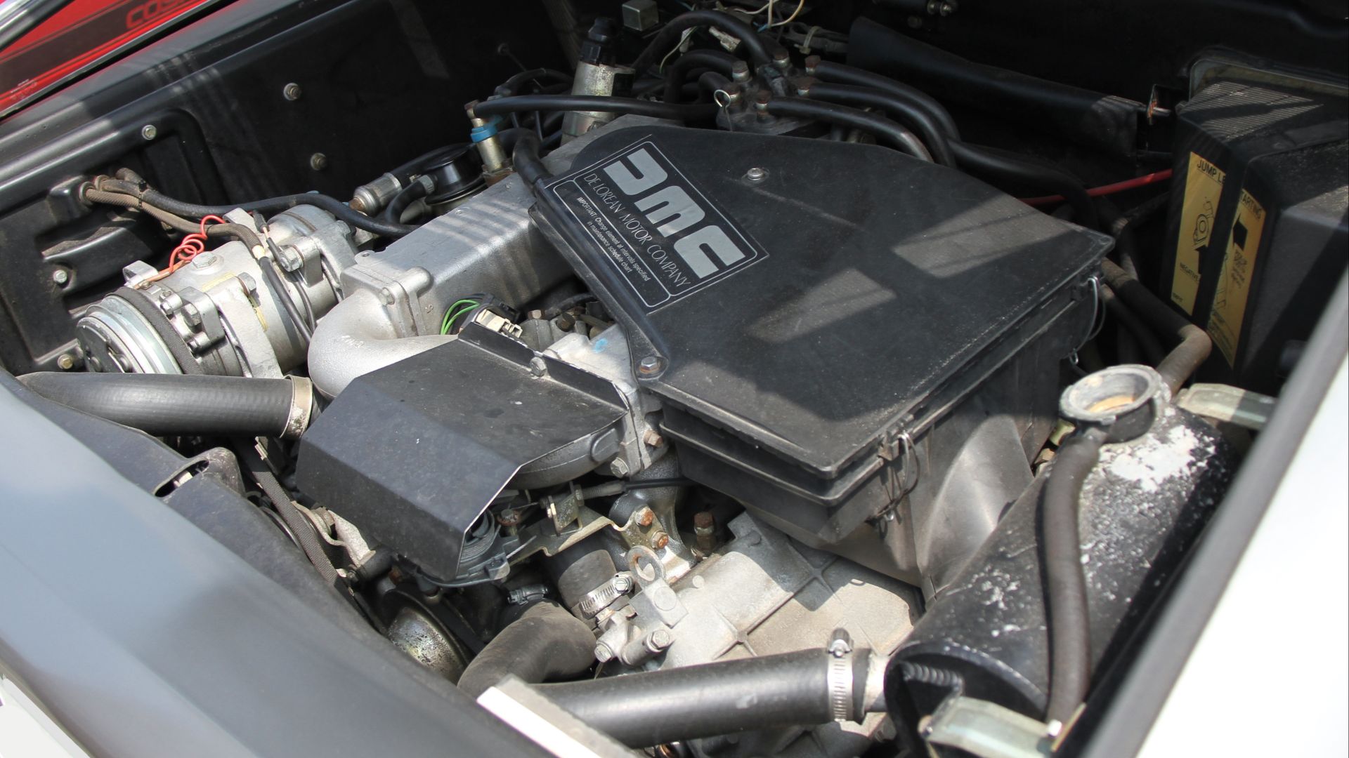 File:PRV engine of De Lorean.jpg