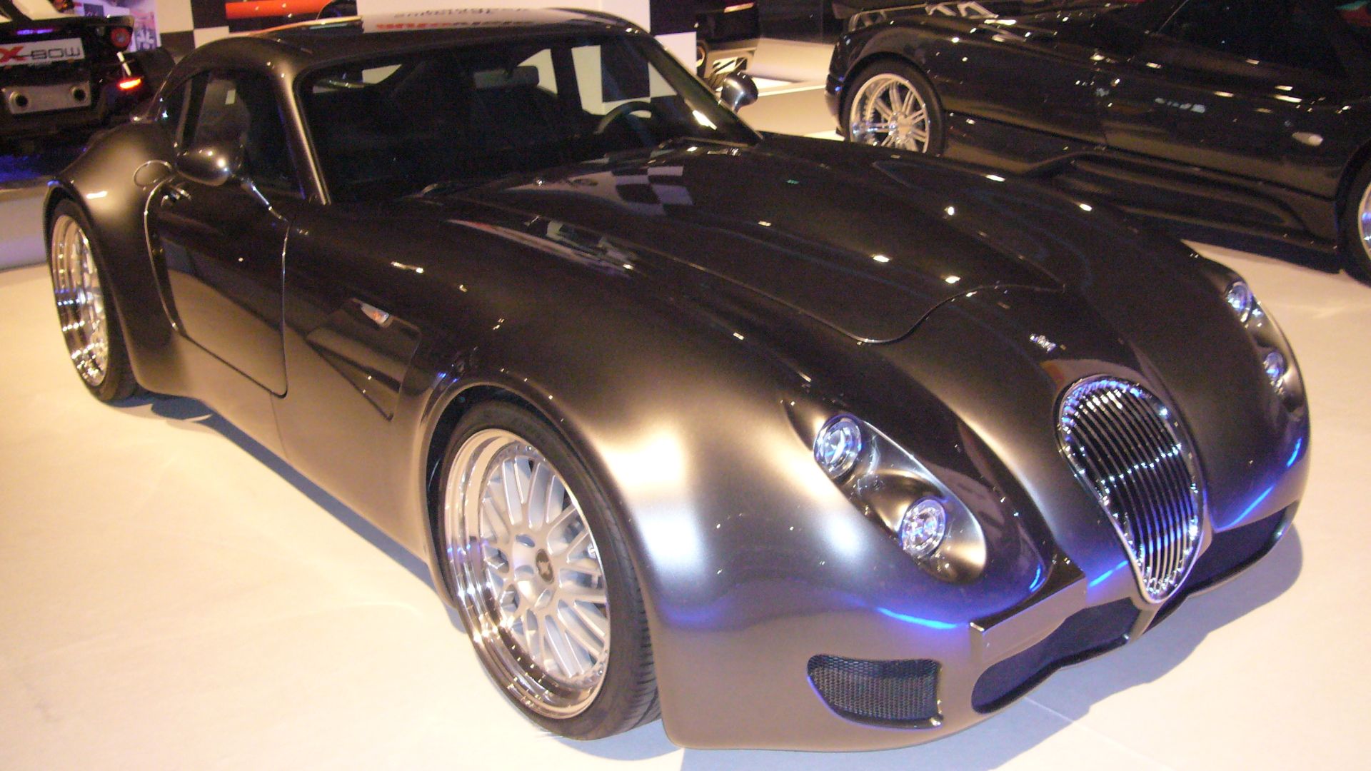 File:Wiesmann GT MF5 front.jpg