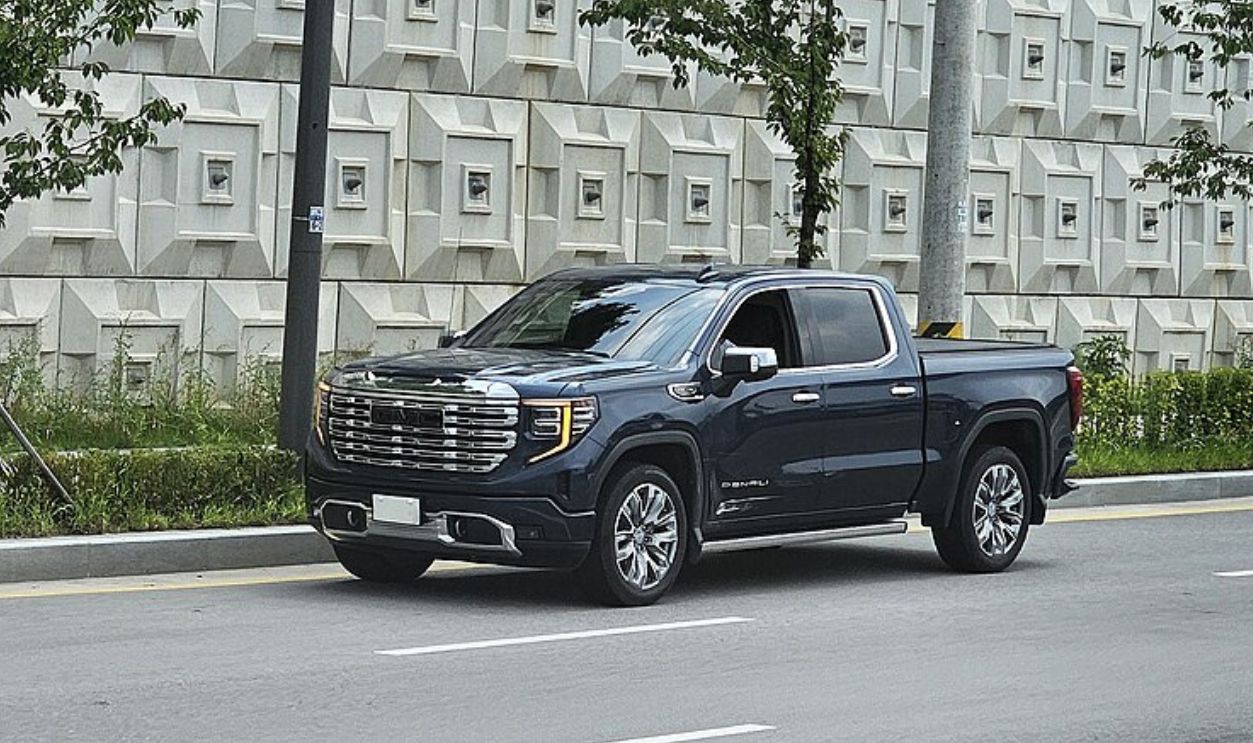 GMC Sierra 1500 (Denali)