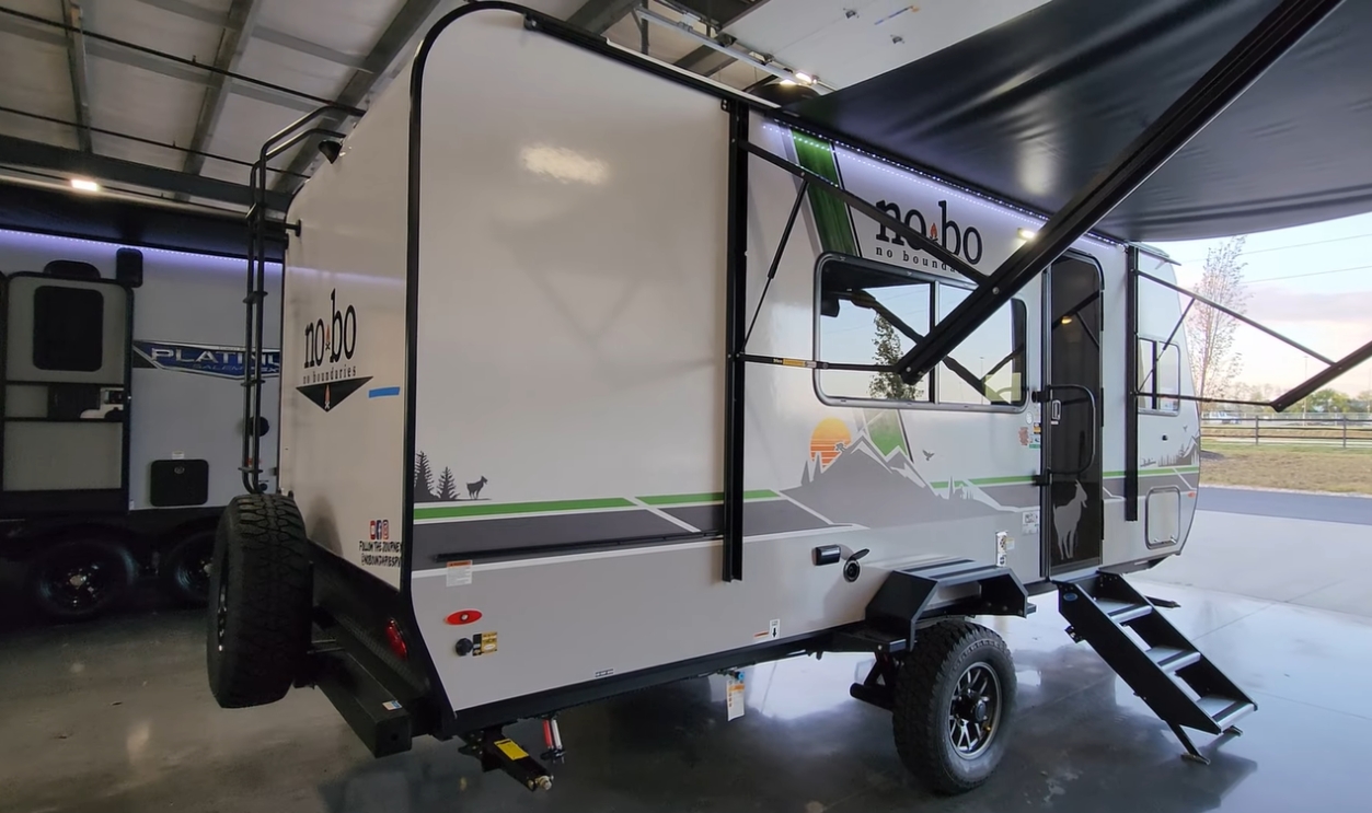 Forest River No Boundaries 16.6