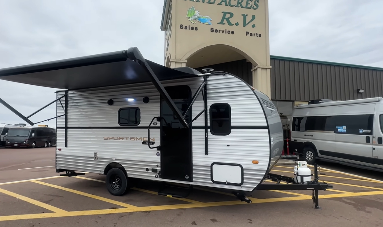 KZ Sportsmen Classic 180BH