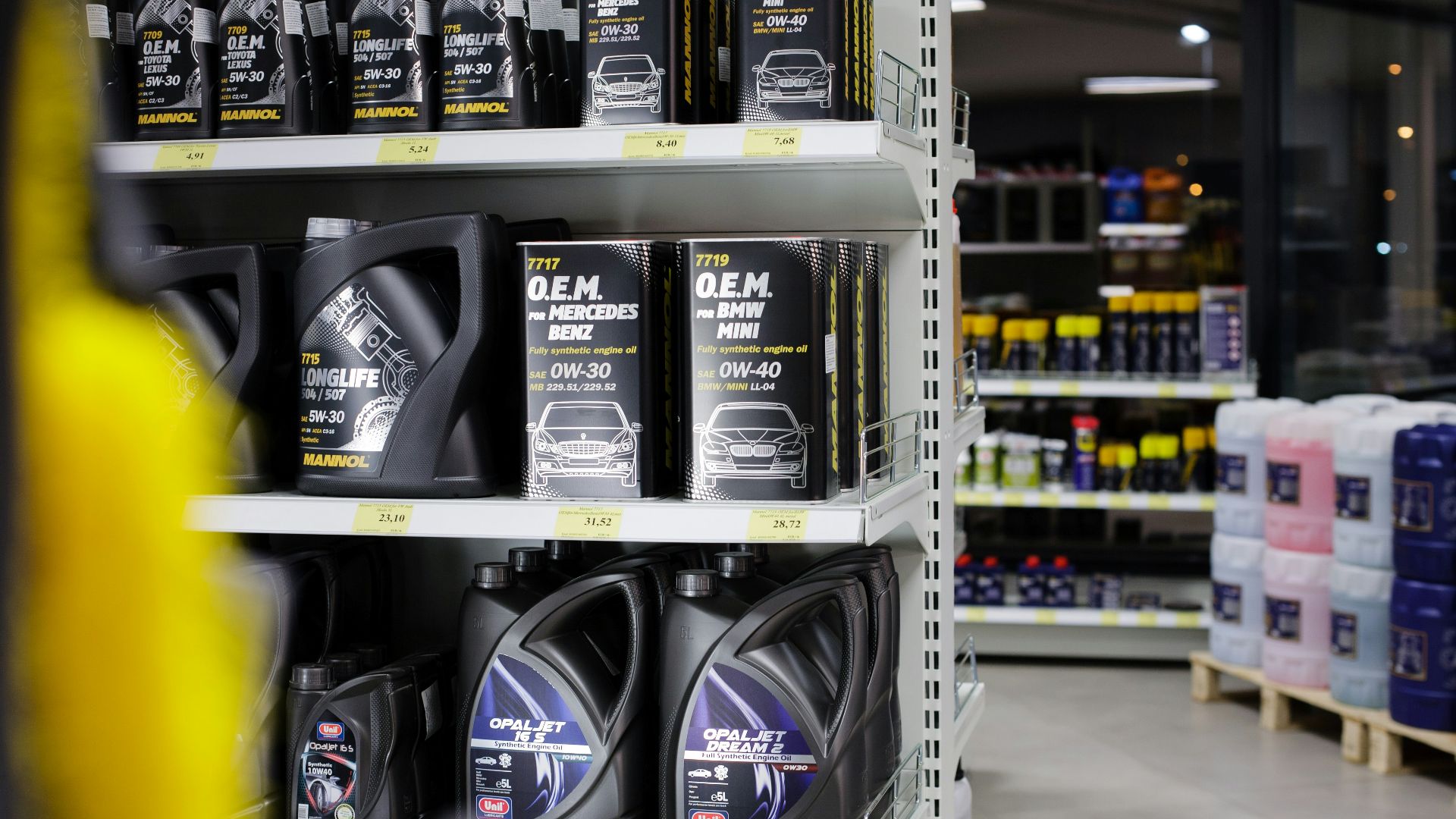 black and white plastic bottle