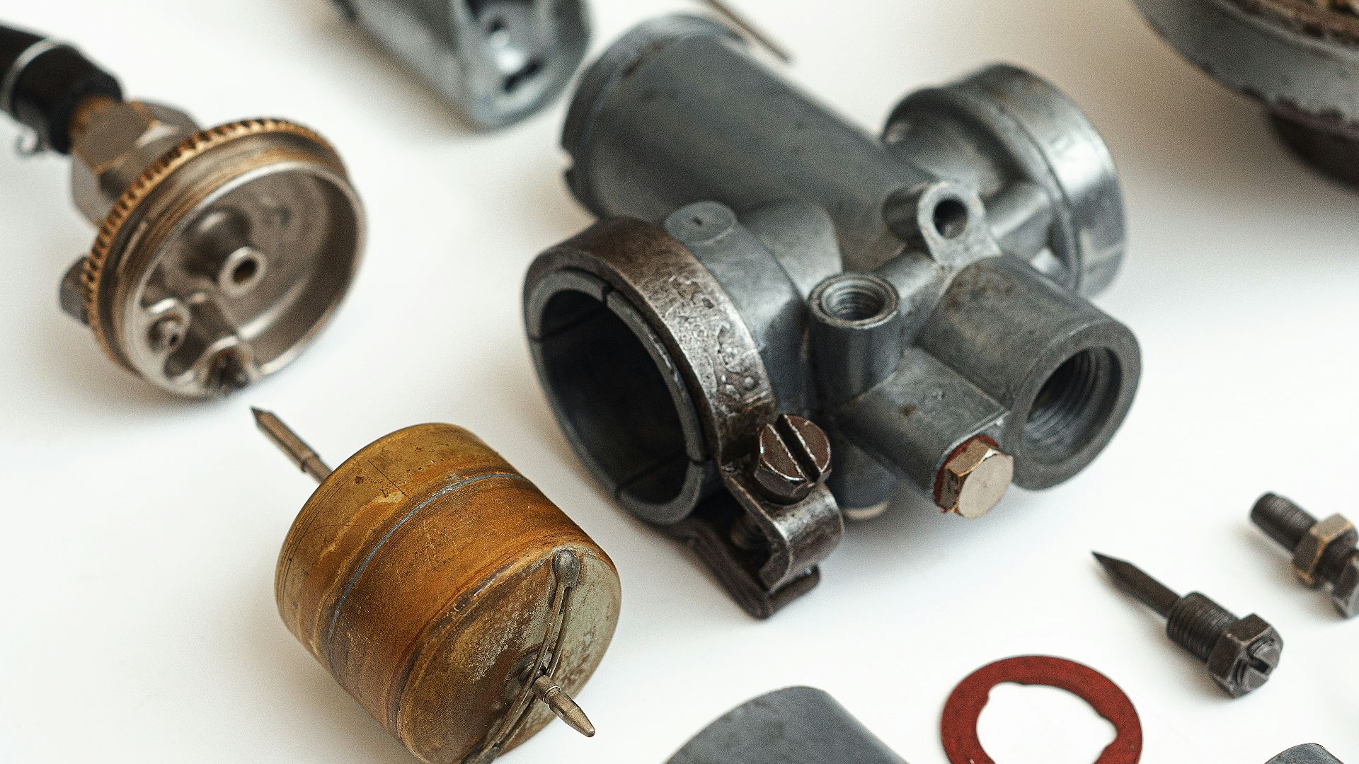 a bunch of different types of tools on a table