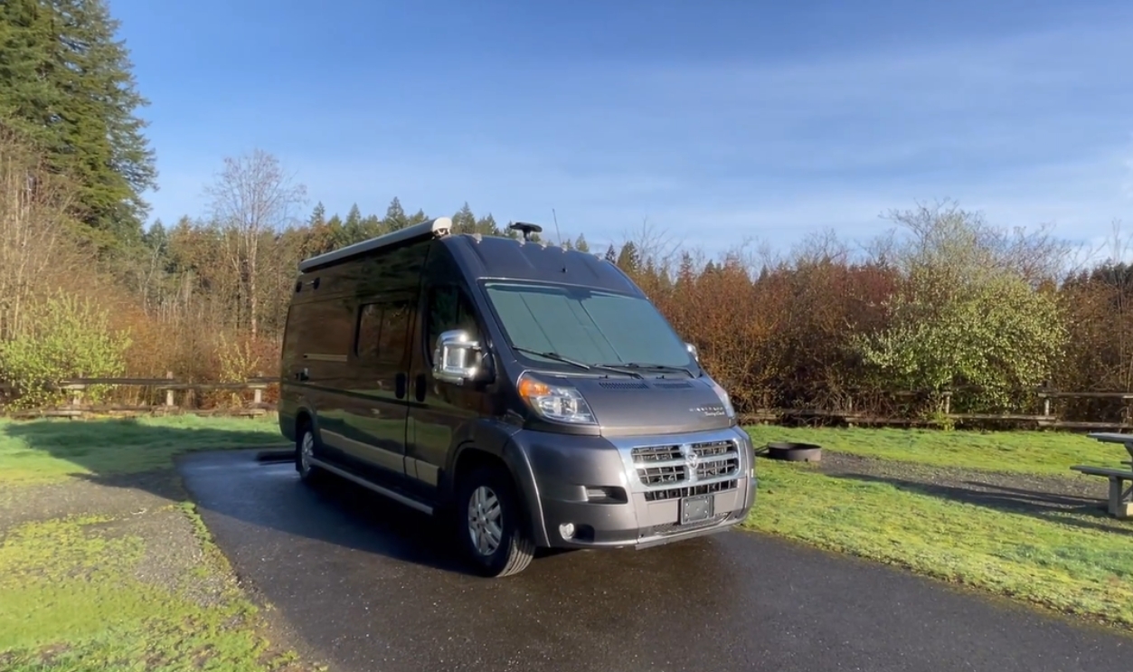 Winnebago Travato 59G