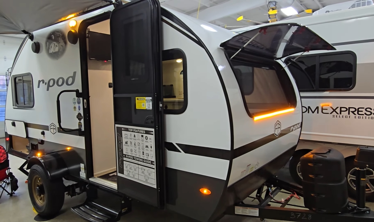 Forest River R-Pod RP-171
