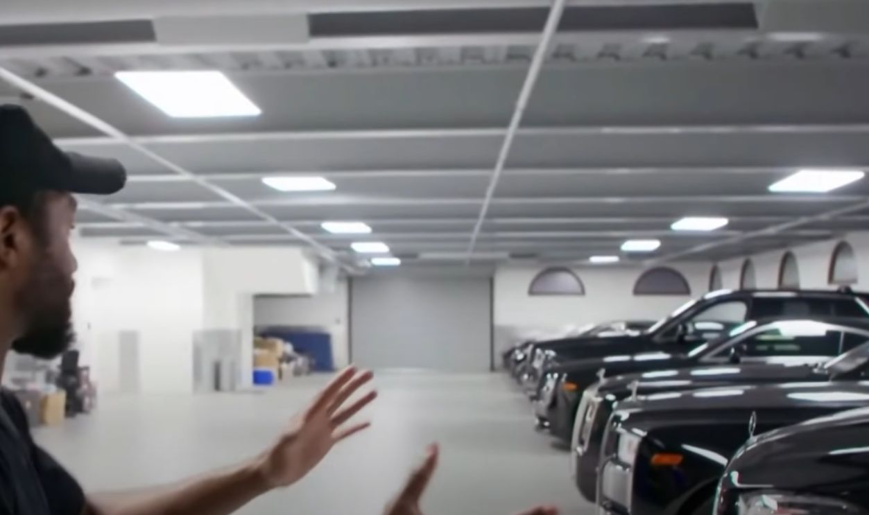 Floyd Mayweather’s Million-Dollar Parade