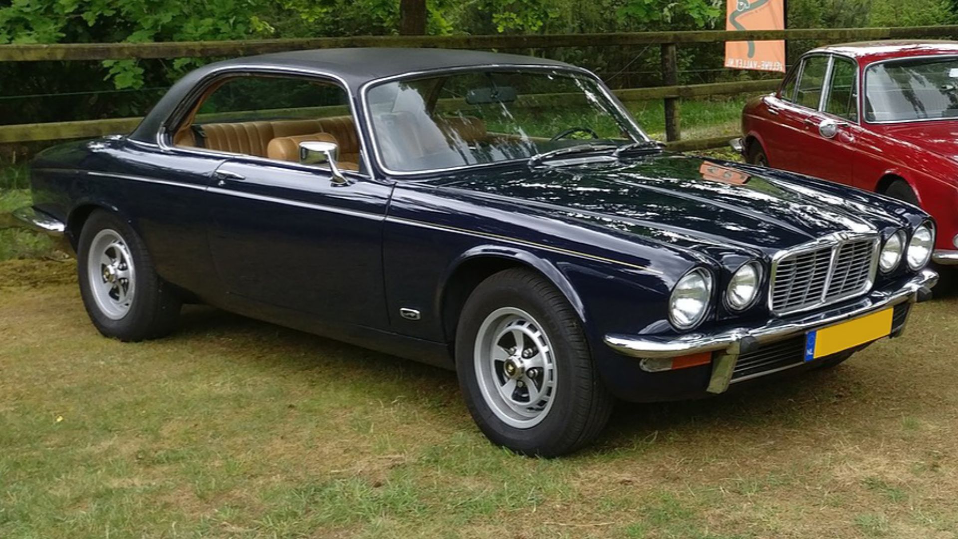 File:Jaguar XJ-C.jpg