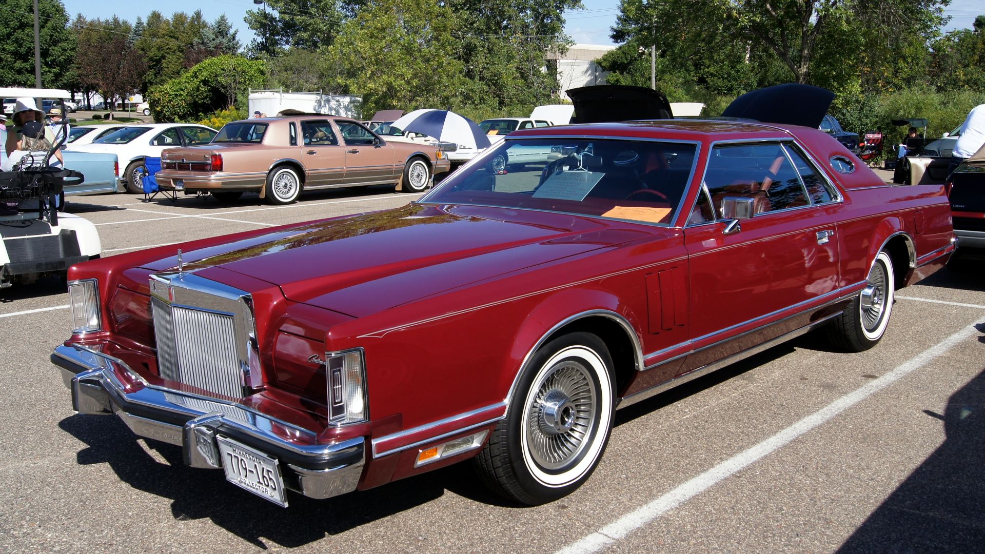 File:79 Lincoln Continental Mark V (7811347610).jpg