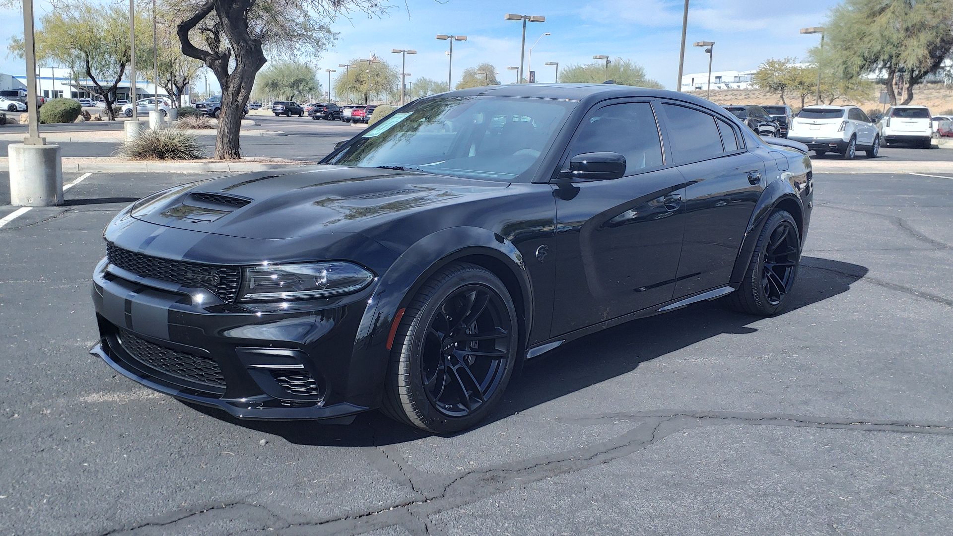 File:22 Dodge Charger SRT Hellcat Redeye Jailbreak Widebody.jpg