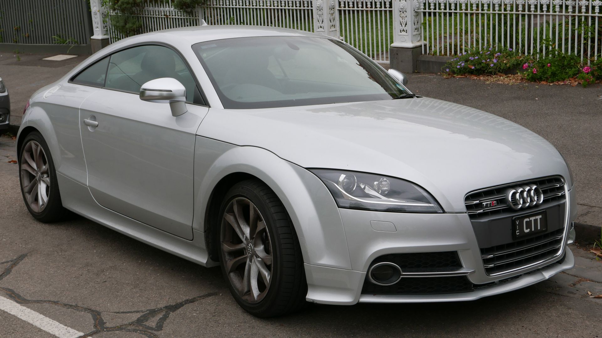 File:2014 Audi TTS (8J MY14) quattro coupe (2015-12-07) 01.jpg