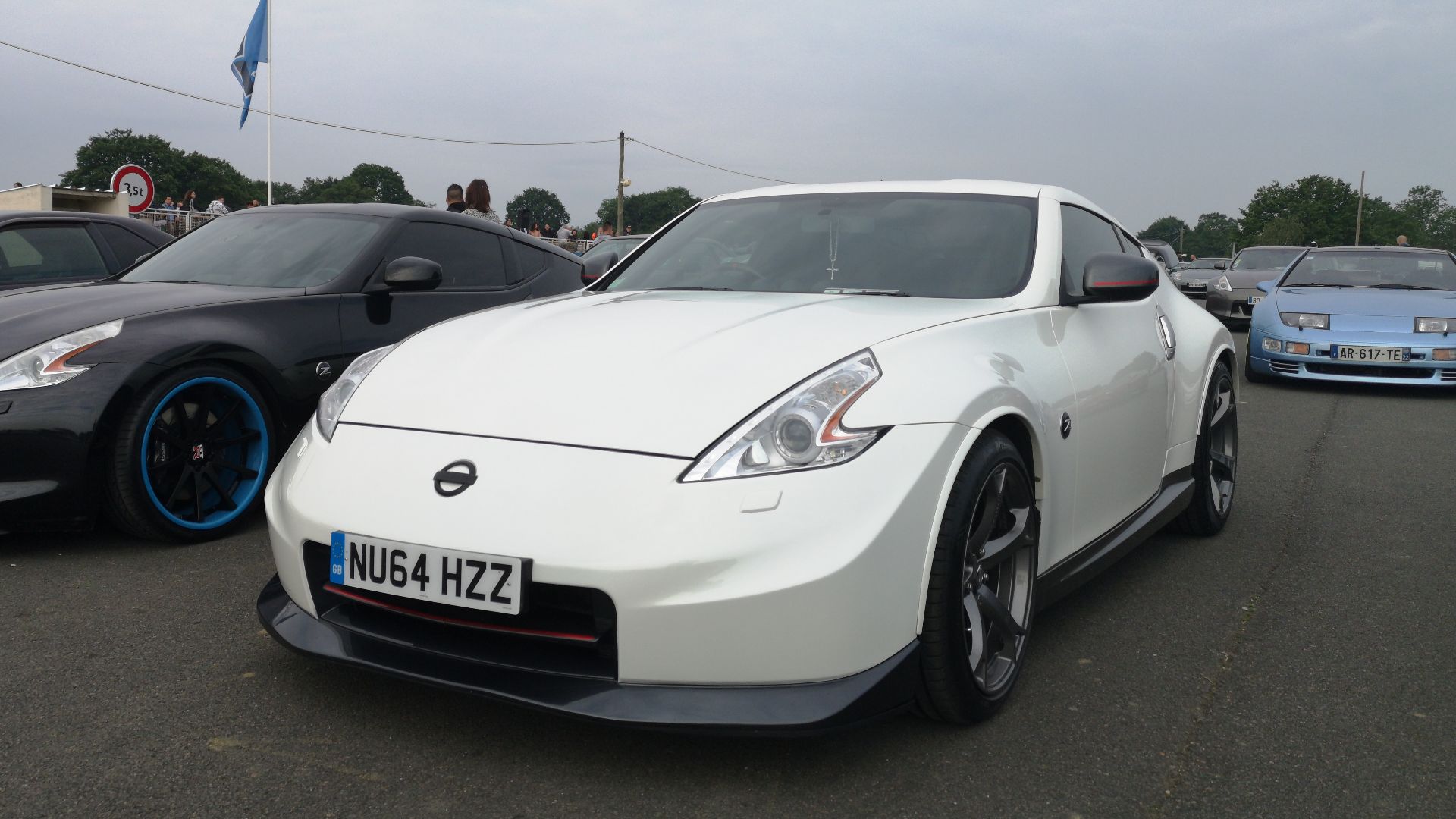 File:Nissan 370Z NISMO - 48248357407.jpg