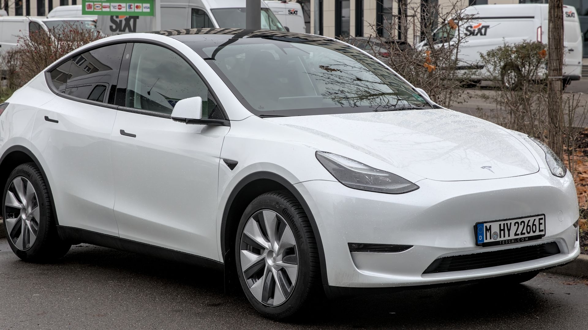 File:Tesla Model Y 1X7A6211.jpg