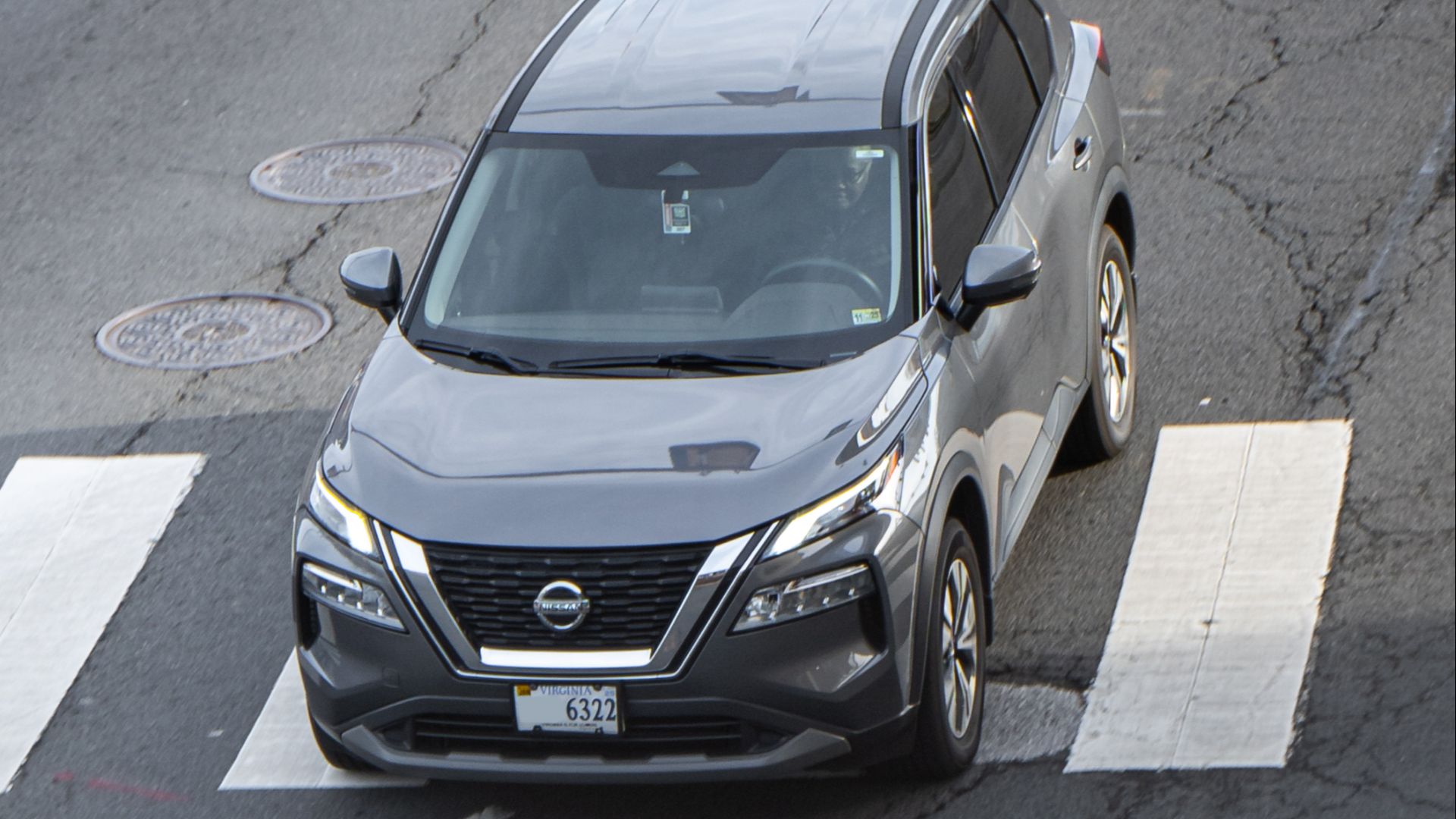 File:Nissan Rogue (T33) Washington DC Metro Area, USA.jpg