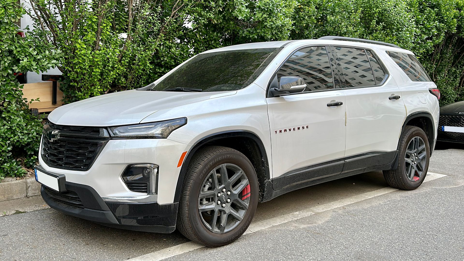 File:0 Chevrolet Traverse (C1XX) 1.jpg