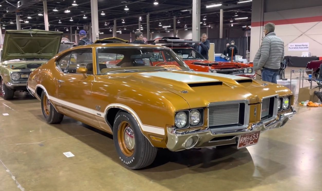 UNRESTORED 1972 Oldsmobile 442 W-30 at MCACN 2022! #mcacn #mcacn2022 by DezzysSpeedShop