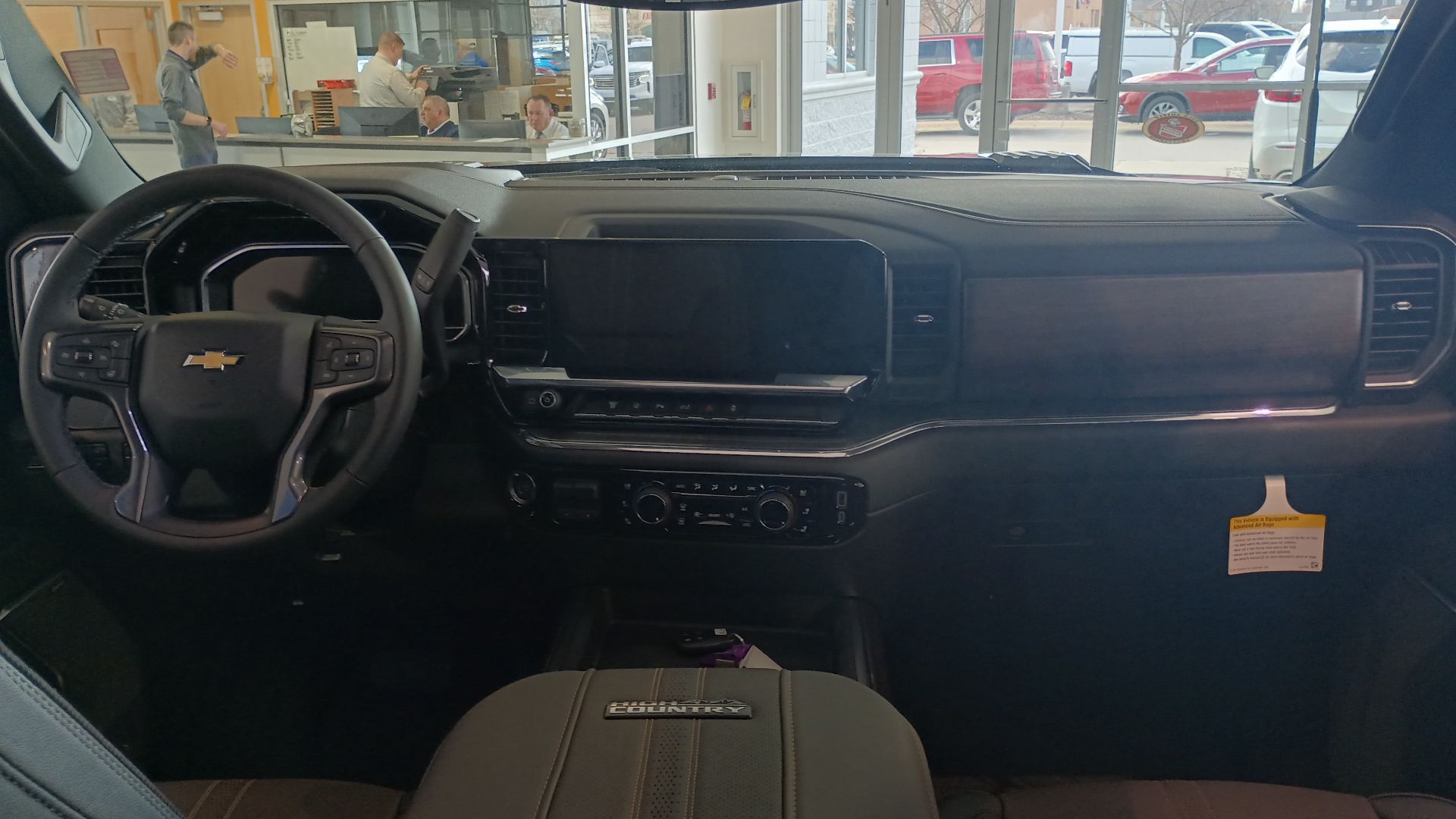 File:2024 Chevrolet Silverado 2500HD interior.jpg