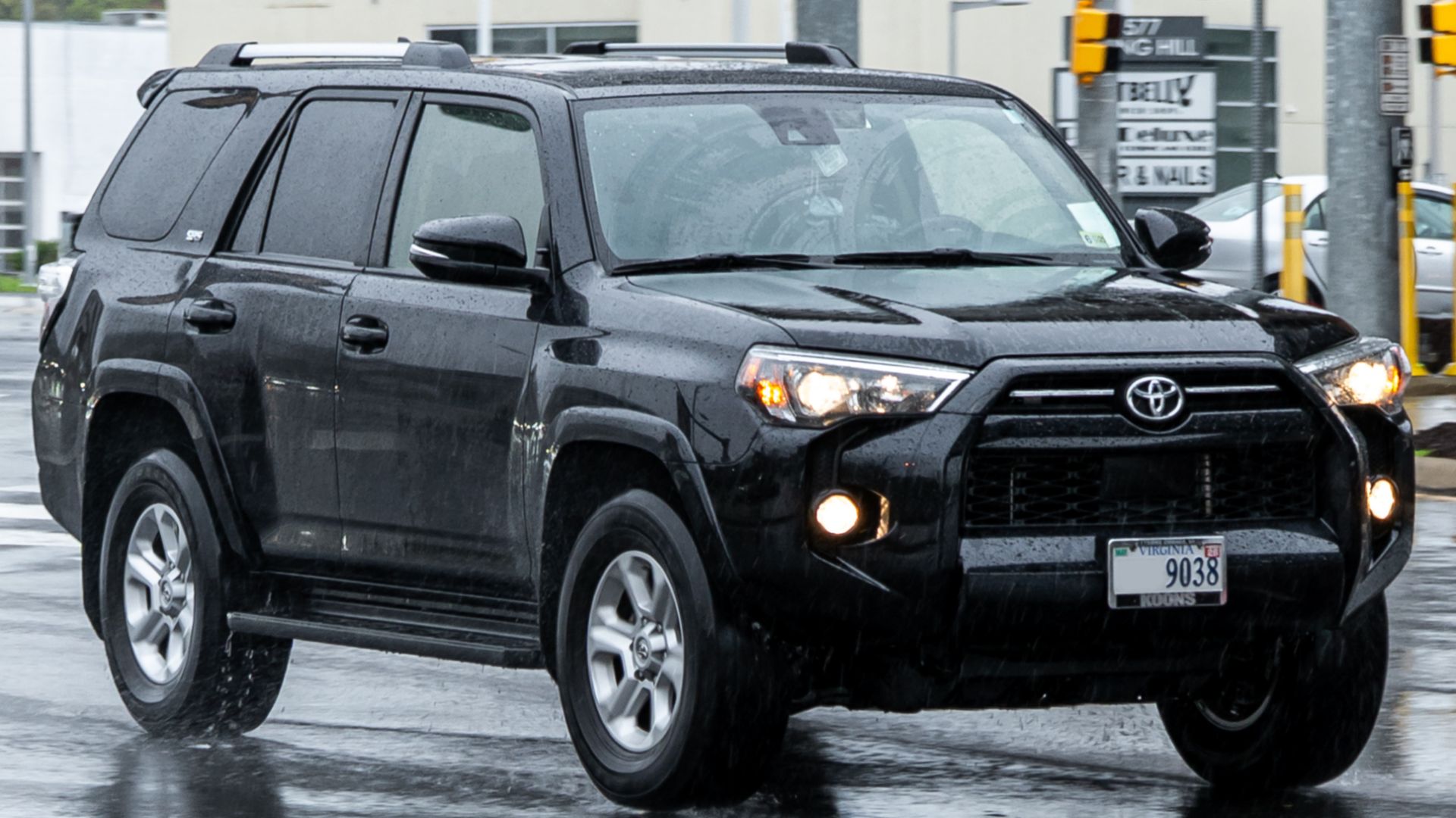 File:Toyota 4Runner (N280) Washington DC Metro Area, USA (1).jpg