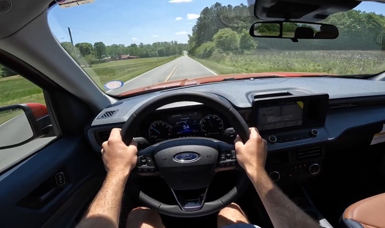 Ford Maverick Lariat