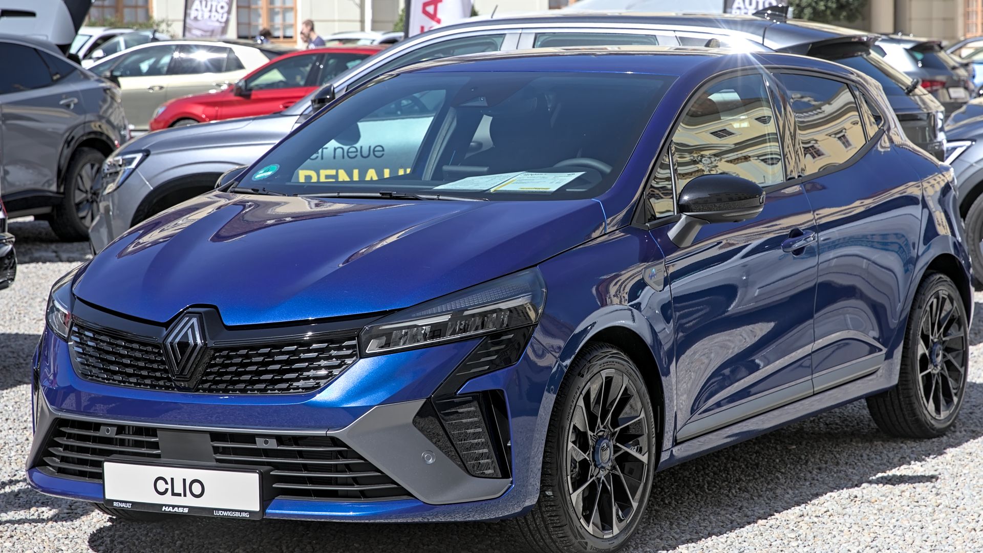 File:Renault Clio V (2023) Esprit Alpine Automesse Ludwigsburg 2023 1X7A0086.jpg