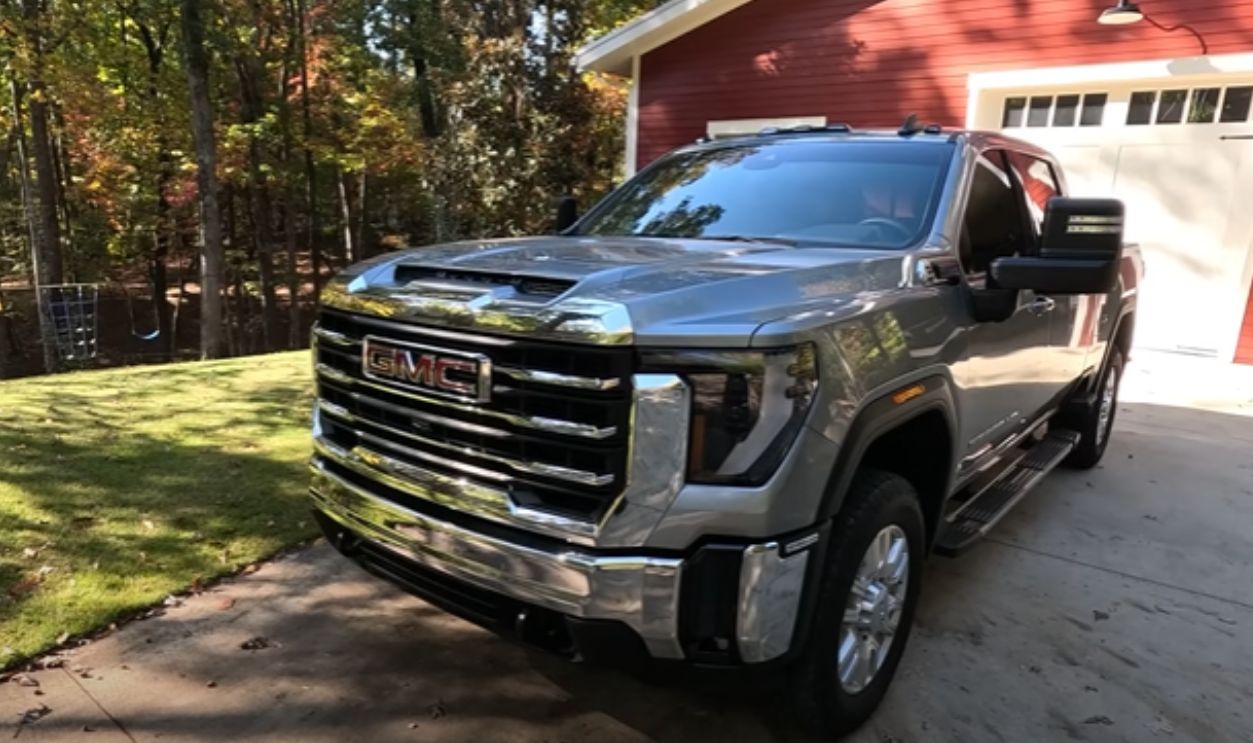 #20 – GMC Sierra HD (6.6L Duramax)