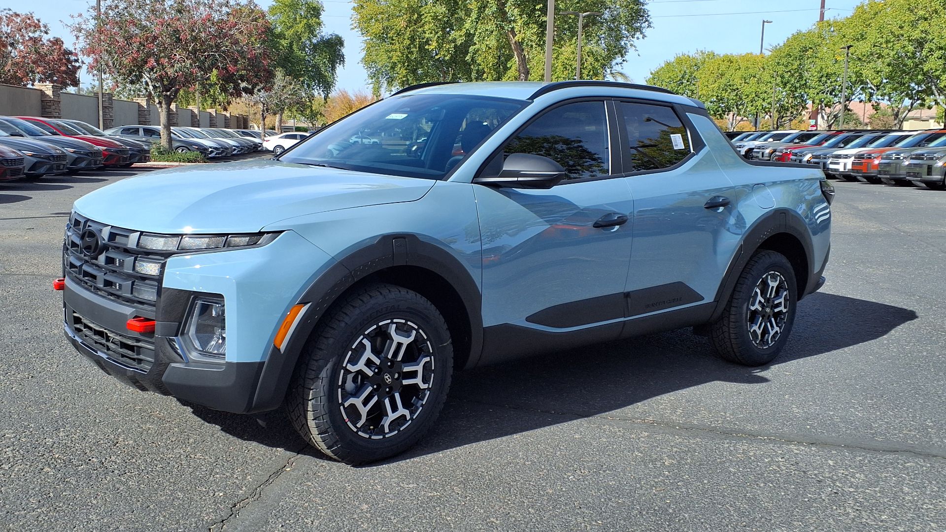 File:25 Hyundai Santa Cruz XRT.jpg