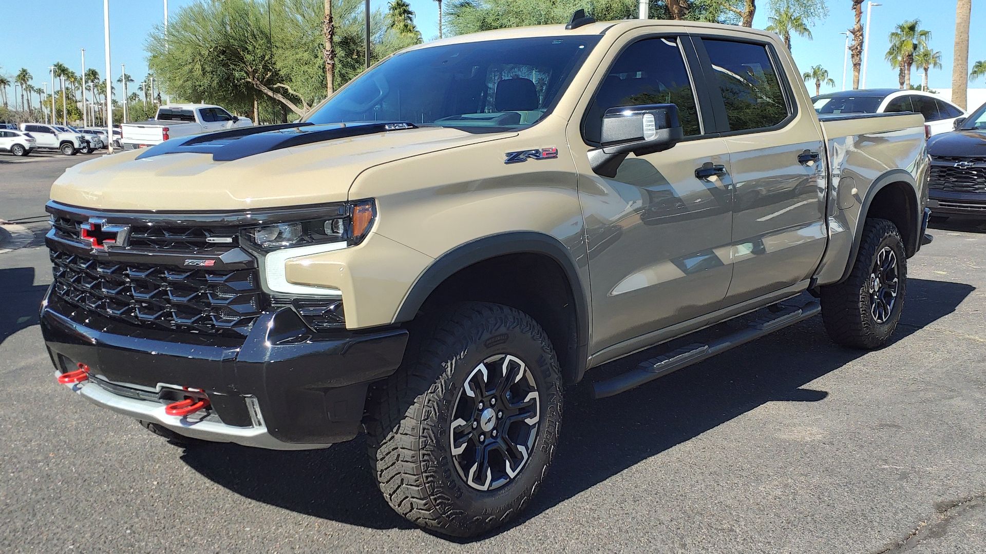 File:22 Chevrolet Silverado 1500 ZR2.jpg