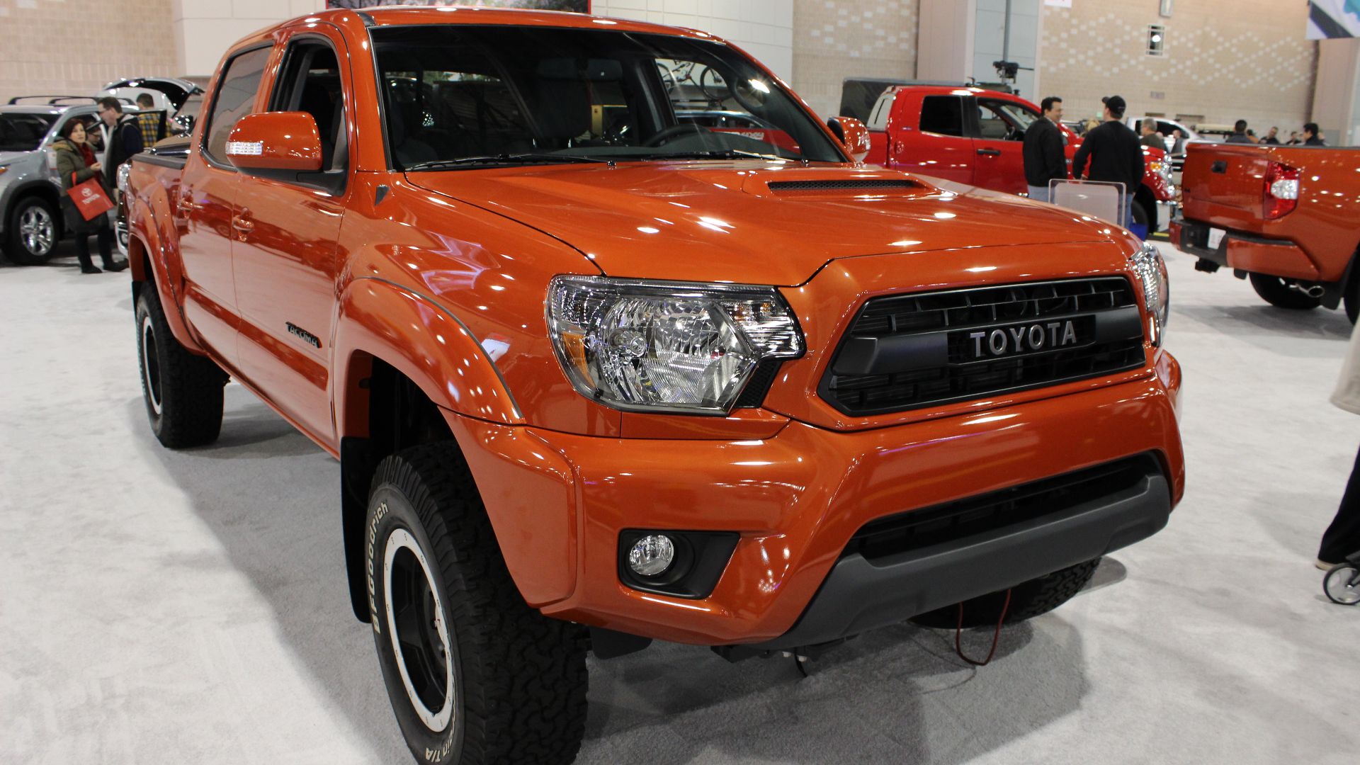 File:Toyota Tacoma TRD Pro (16468182625).jpg