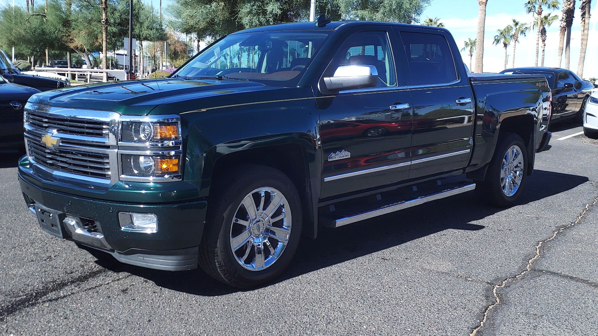 File:15 Chevrolet Silverado 1500 High Country.jpg
