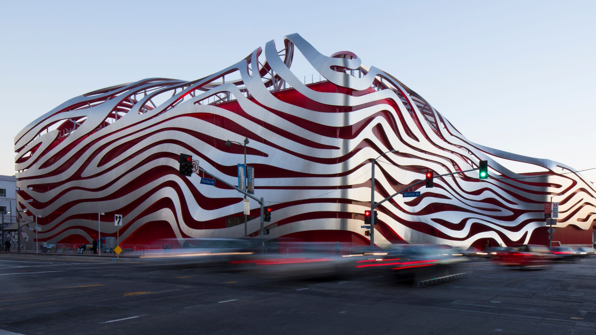 File:Petersen Automotive Museum.jpg