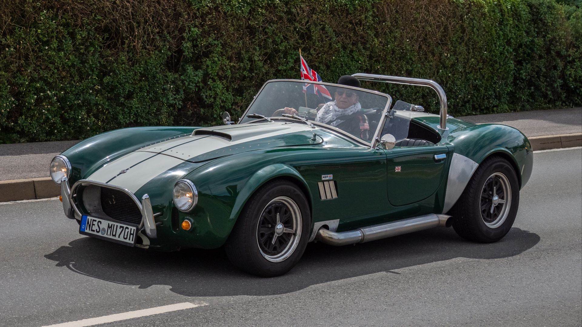 File:AC Shelby Cobra 427 Oldtimertreffen Ebern 2019 6200154.jpg