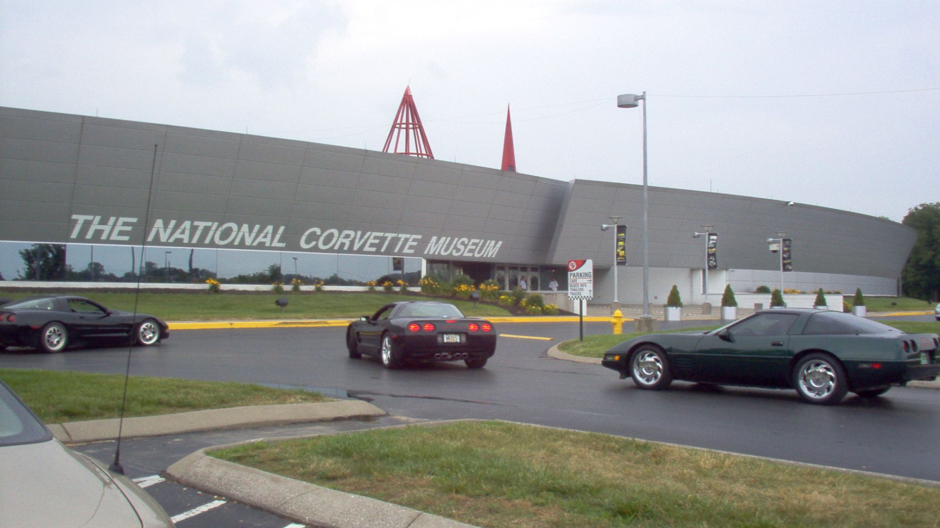 File:National Corvette Museum, KY.JPG