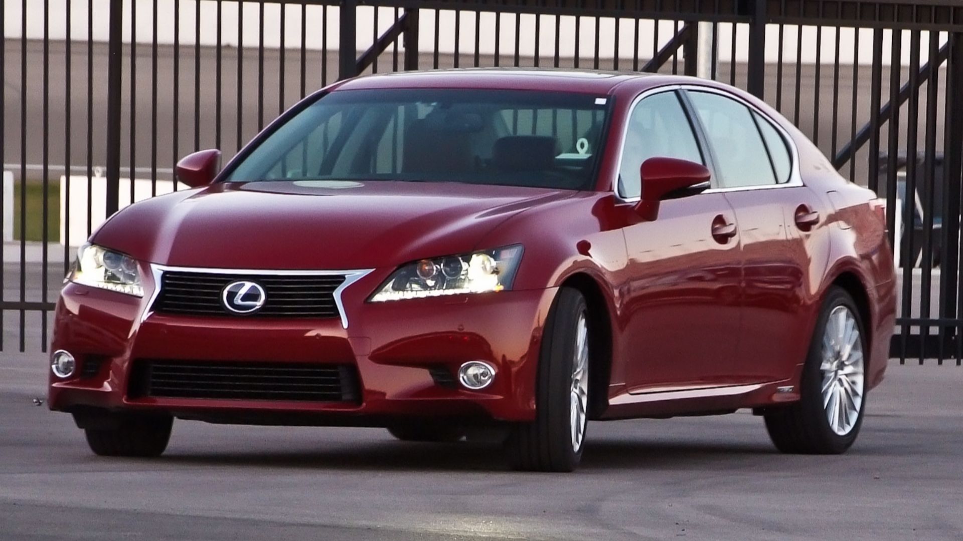 File:2013 Lexus GS 450h Las Vegas.jpg