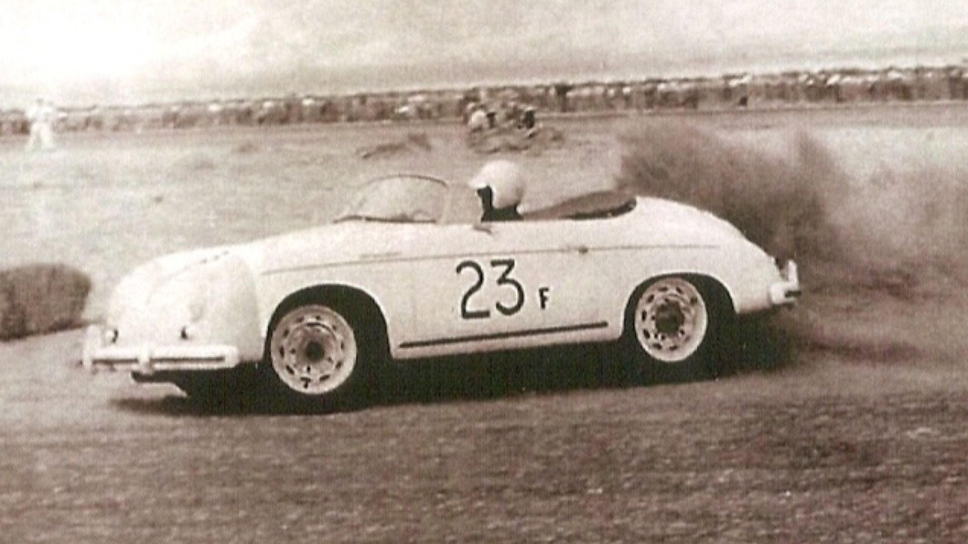 File:James Dean and Porsche Speedster 23F at Palm Springs Races March, 1955.jpg