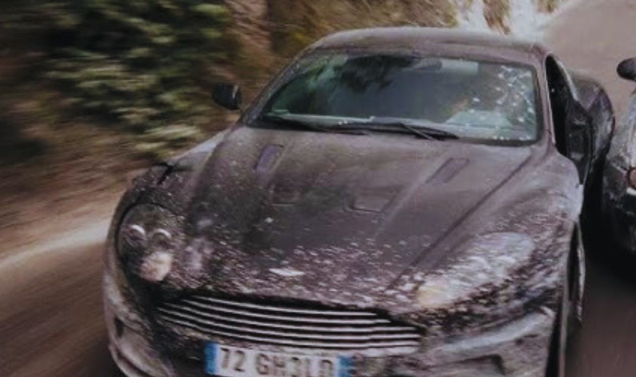 Screenshot from Quantum of Solace (2008)