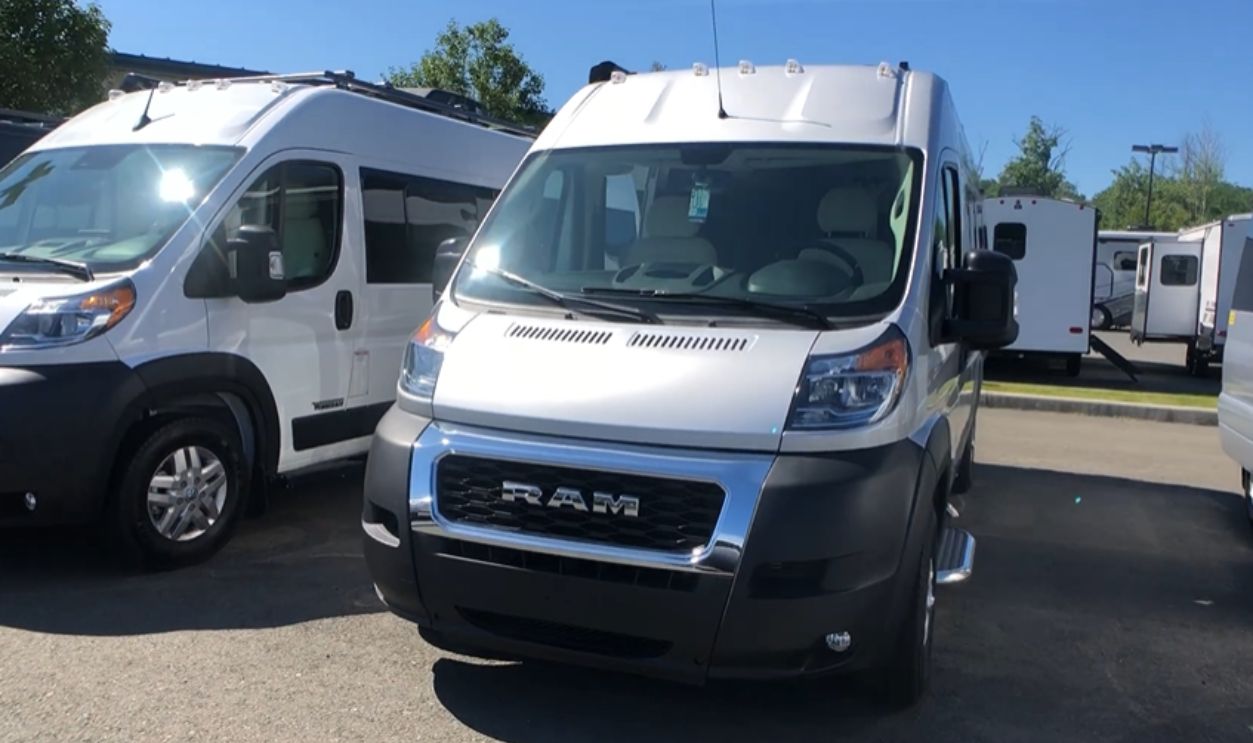 Entegra Coach Ethos Li