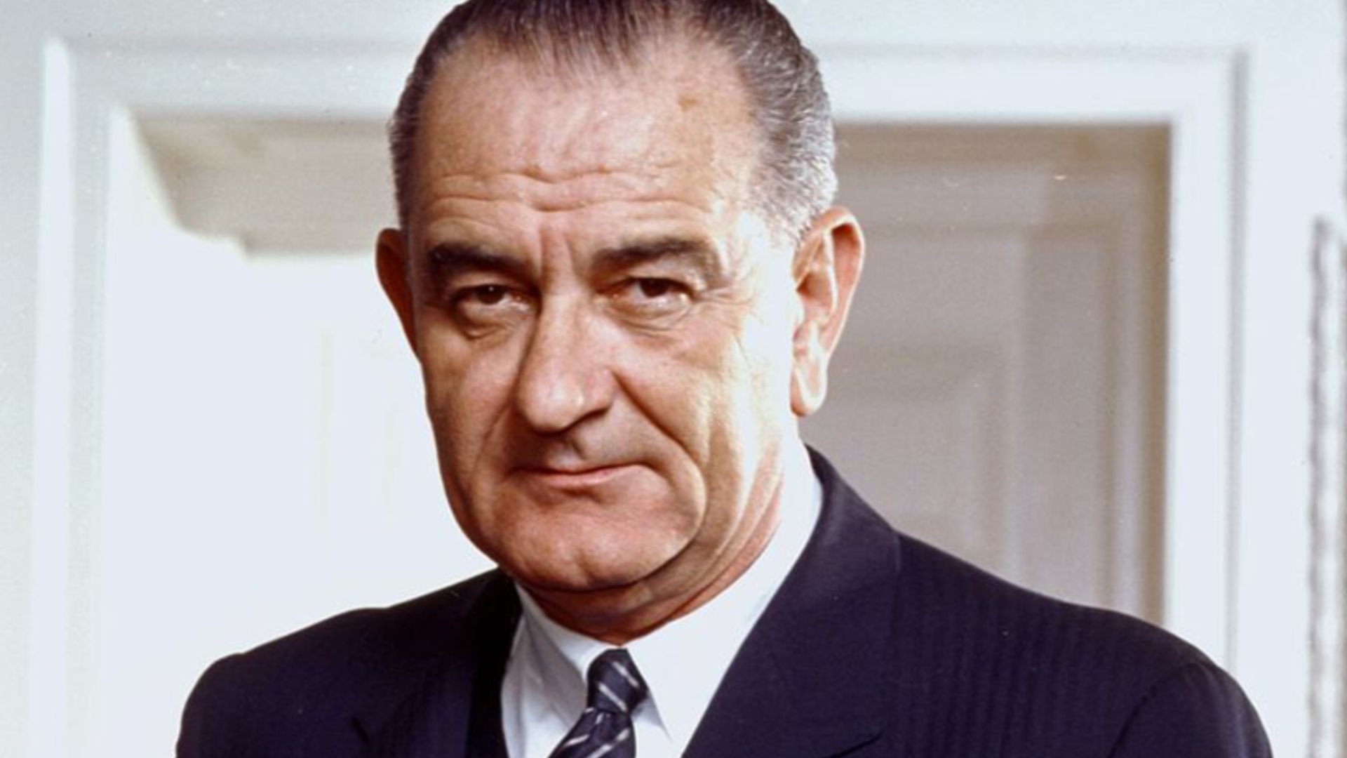 File:Lyndon Johnson looser crop.png