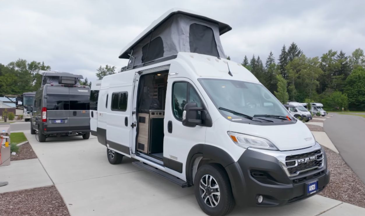 Winnebago Solis 59PX Camper Van