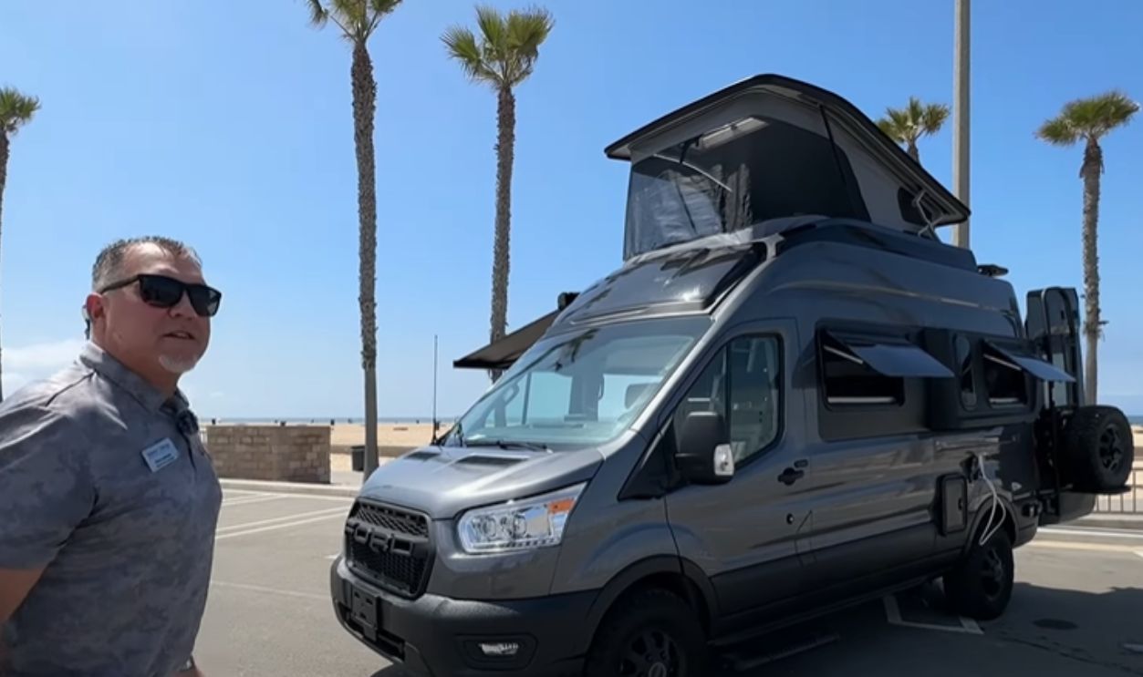 Grand Design Lineage Series VT