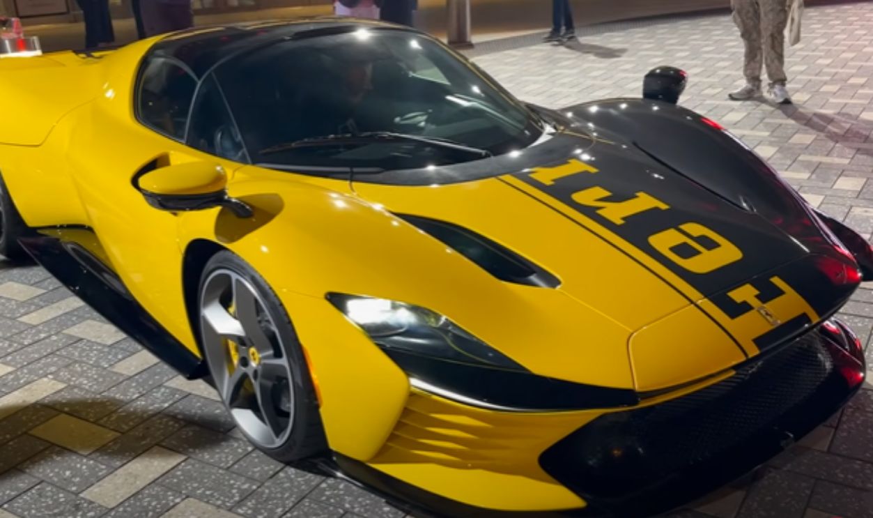 Ferrari Daytona SP3 ‘Tailor Made’ (RM Monterey 2025)