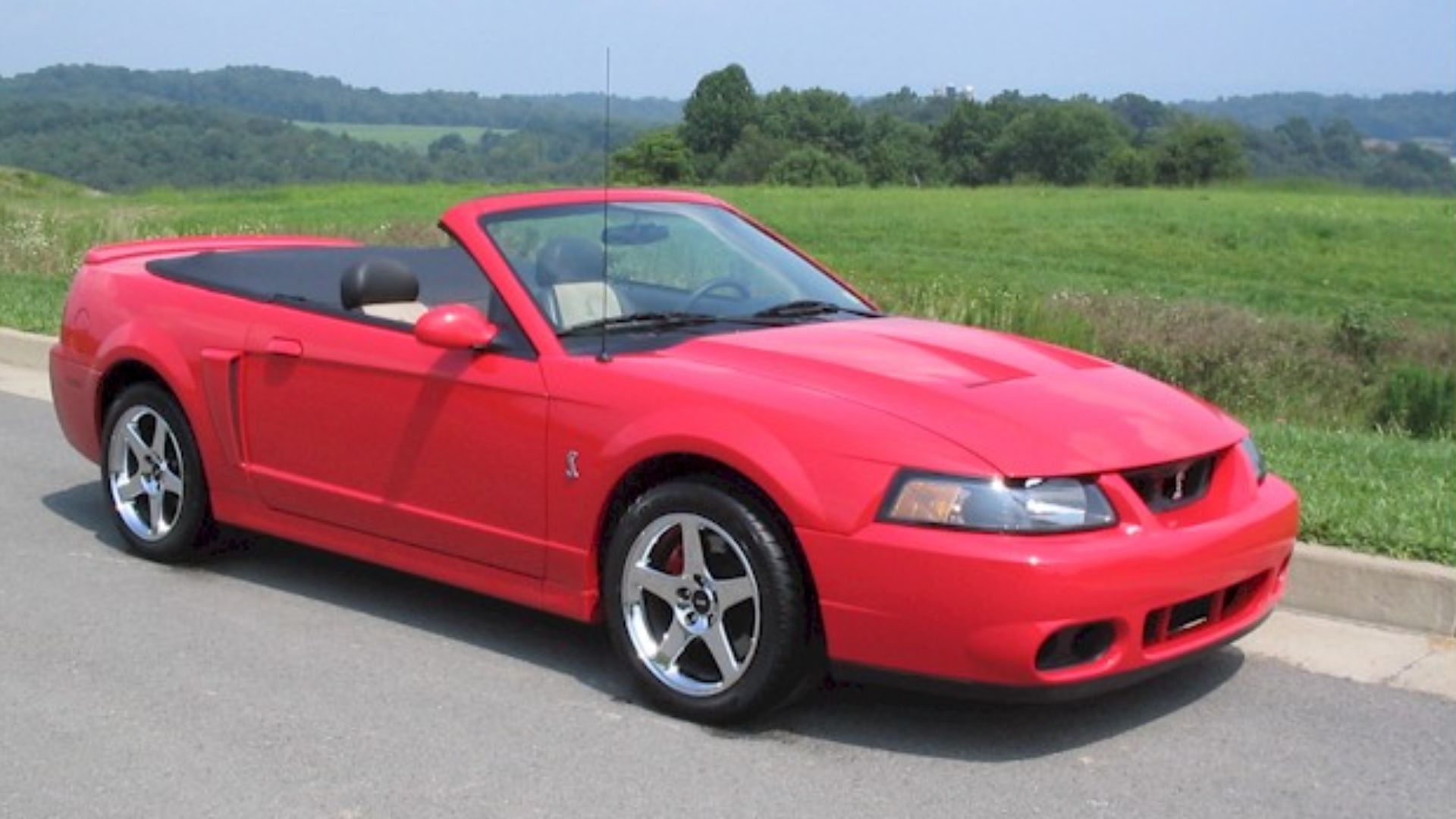 File:2003 Ford Mustang Cobra