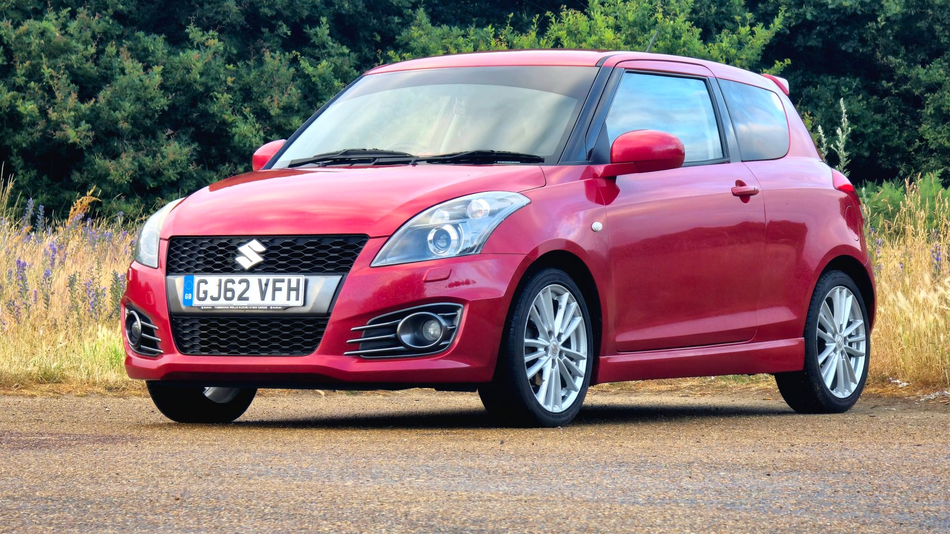 File:2012 Suzuki Swift Sport (96031).jpg