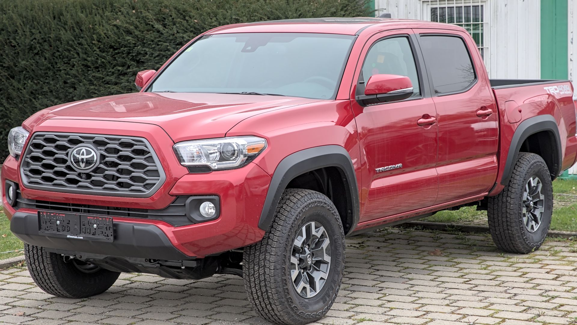 File:Toyota Tacoma (N300) TRD 1X7A2438.jpg