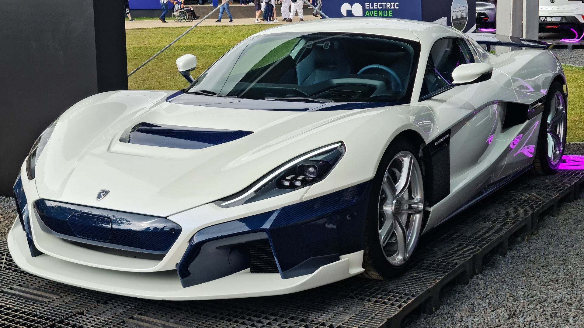 File:Rimac Nevera.jpg